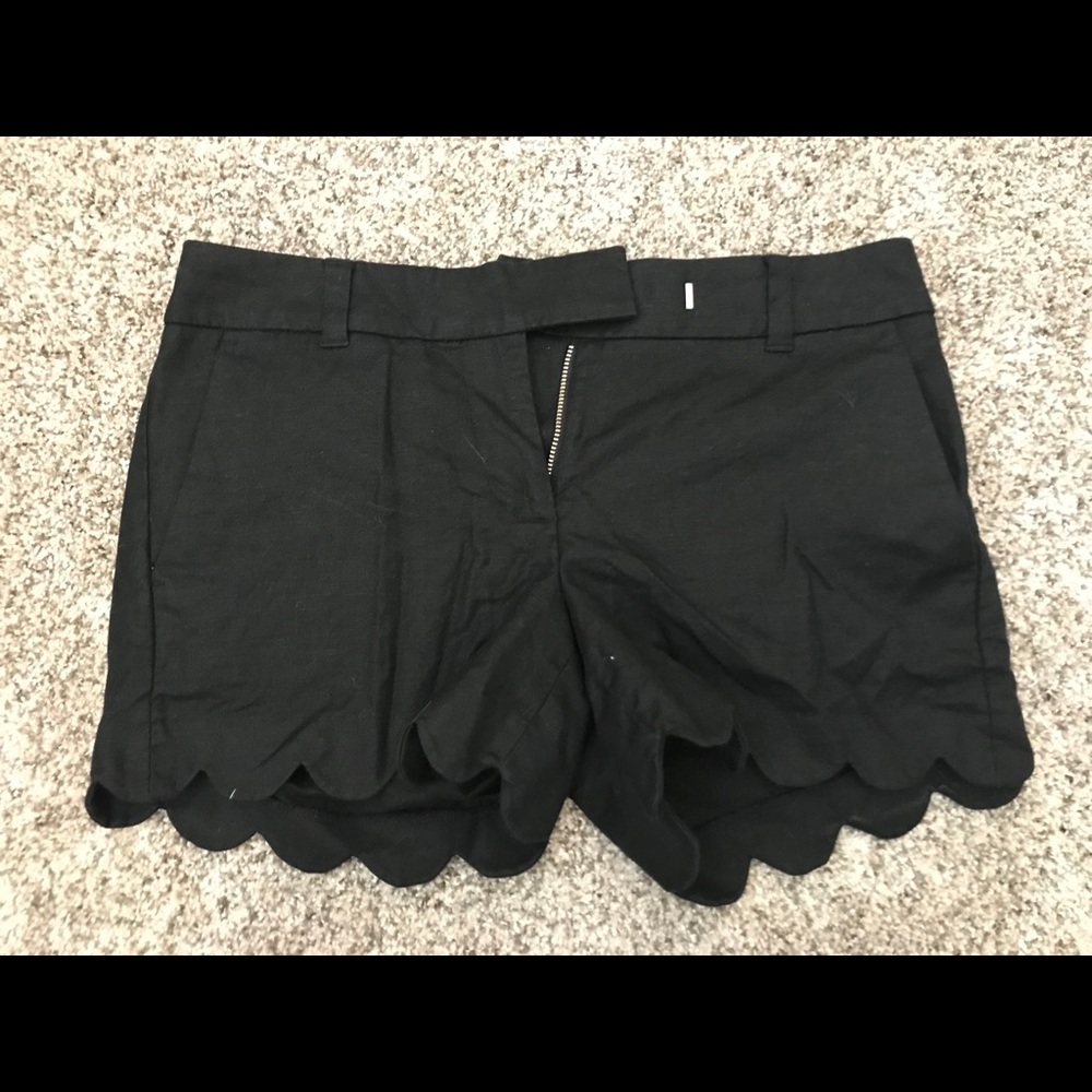 J crew black scalloped shorts with pocket